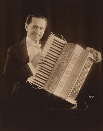 (VAUDEVILLE--BROADWAY) A group of 13 studio portraits depicting theatrical performers and musicians from the Vaudeville stage.